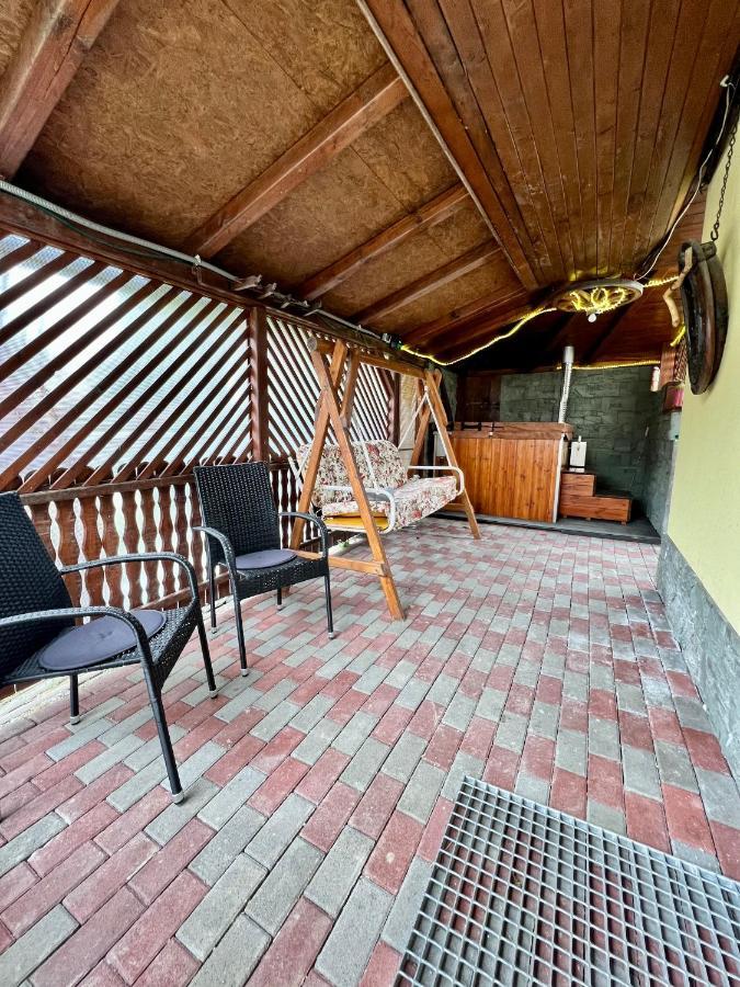 Chata Barborka Terchova Luaran gambar